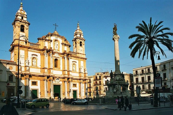 Private 3-hour Walking Tour of Palermo with official tour guide