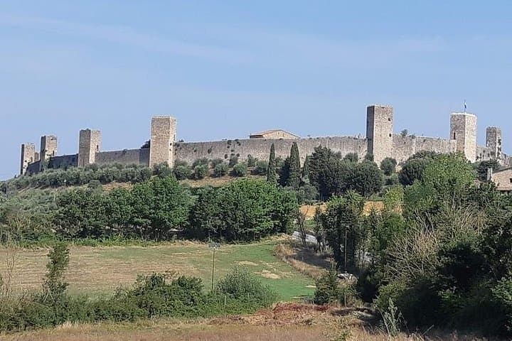 Original photos of our tours in Chanti