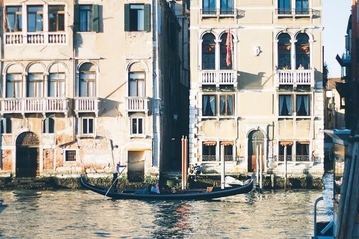 Venice off the beaten path - Venice local tour with Lucia