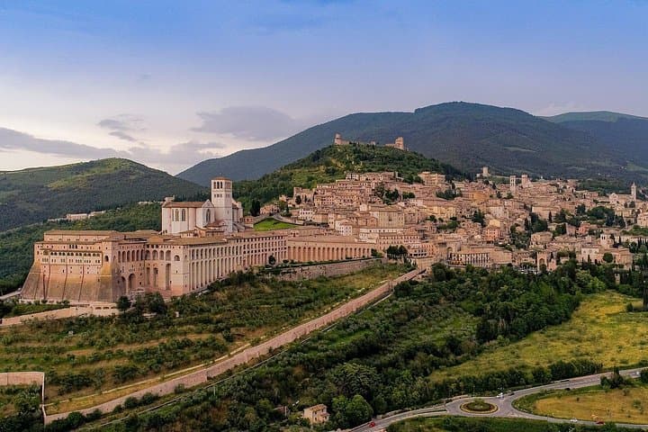 Surroundings of Assisi: in the Footsteps of Saint Francis