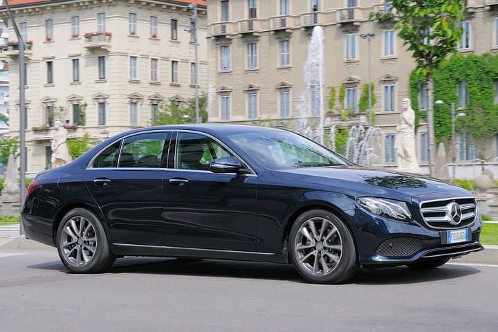 Private Airport Transfer from Milan Malpensa (MXP) to Milan City