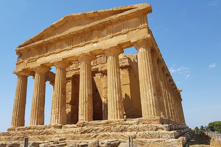 Visit Sicily: Private 6 days Route from Palermo