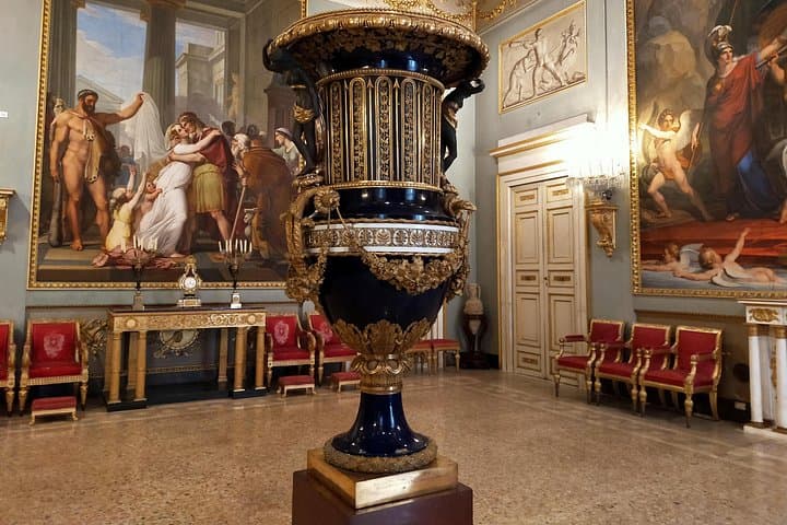 Pitti Palace: The Royal Palace of Florence