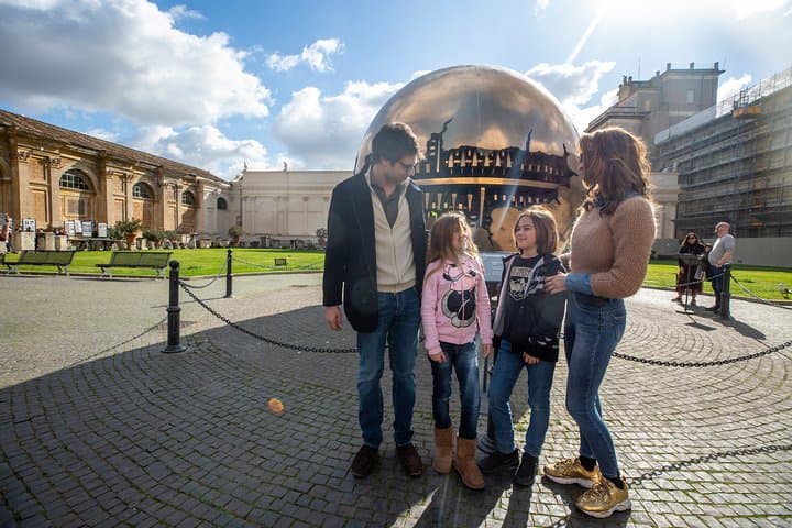 Private Sistine Chapel Tour with other Vatican Must-See Sites