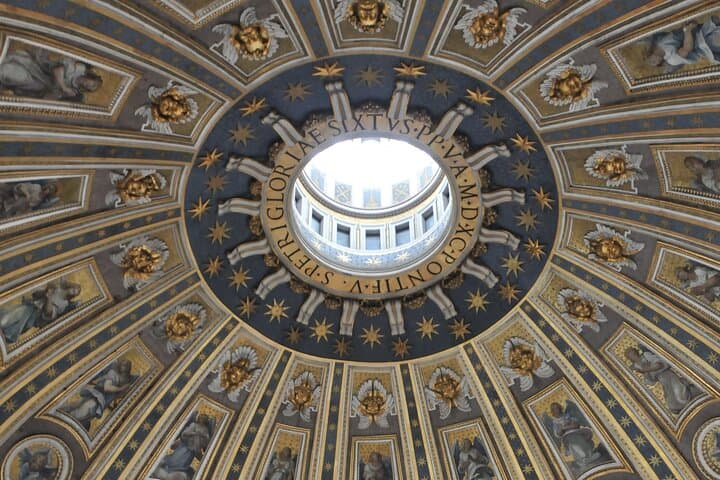 Rome: St Peter's Basilica and Papal Tombs Audio Guide App