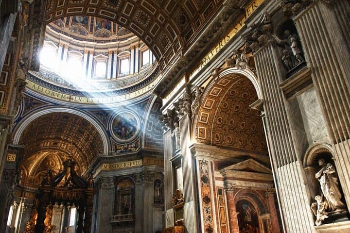 Scavi guided visit and skip line entrance to St Peters Basilica