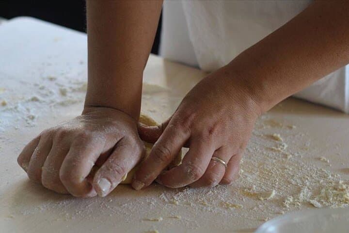 Cooking class in your holiday rental