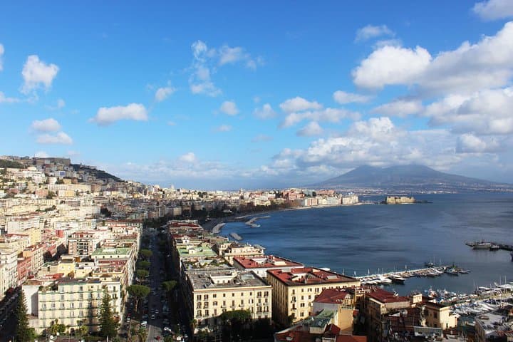 Naples Walking & Panoramic Tour