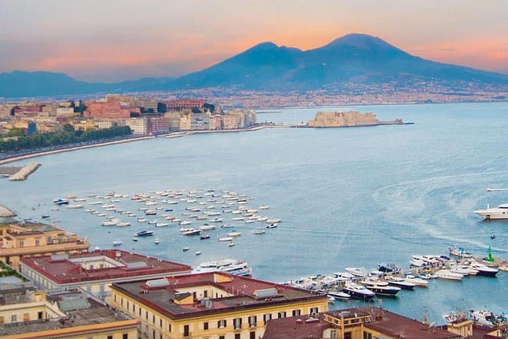 Naples Walking & Panoramic Tour