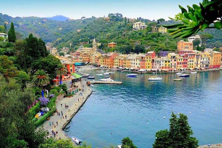 From Florence: Private minivan Tour to 5 Terre by Minivan