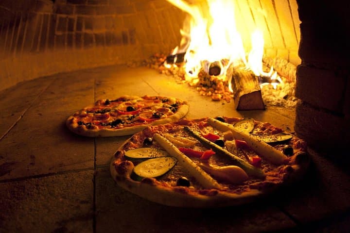 Cook Like an Italian: Pizza & Gelato Cooking Class in Florence