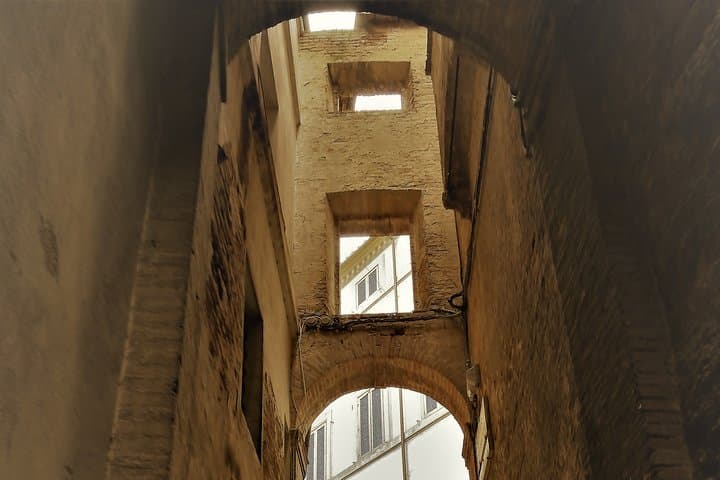 Private Tour: Secret Siena Walking Tour