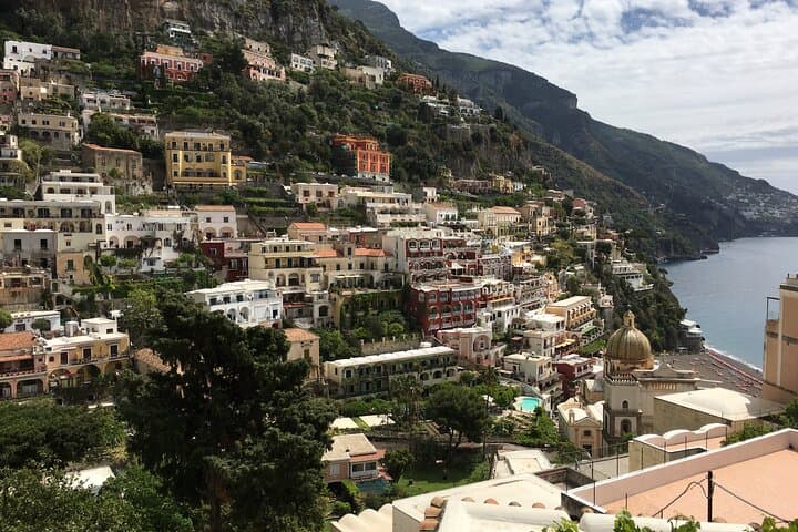 Full-Day Private Tour of Pompeii and Amalfi Coast from Rome