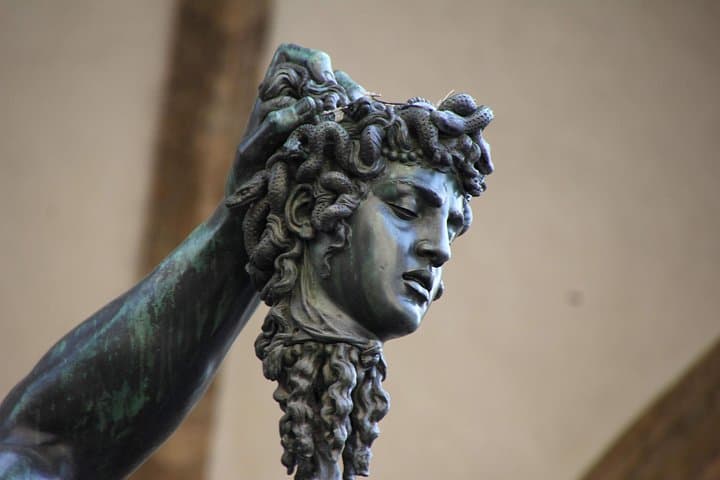 Legends of Florence 2-Hours Private Walking Tour by Night