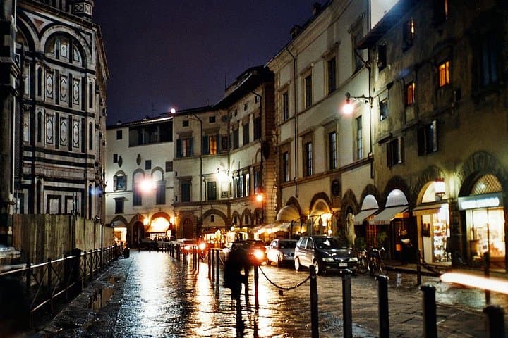 Legends of Florence 2-Hours Private Walking Tour by Night