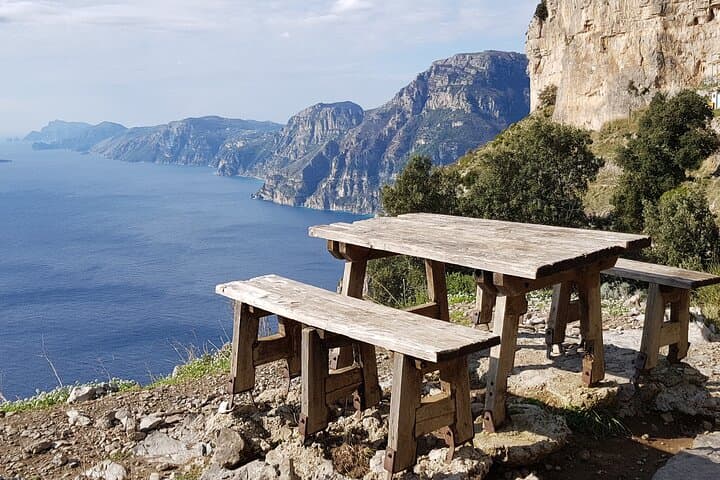 Pic nic area on the Path