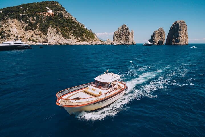 Capri Private Boat Day Tour from Sorrento, Positano or Naples