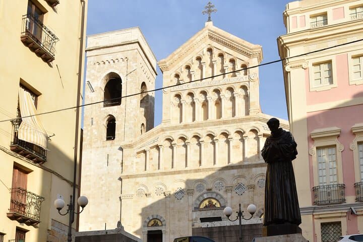 Cagliari, old town walking tour