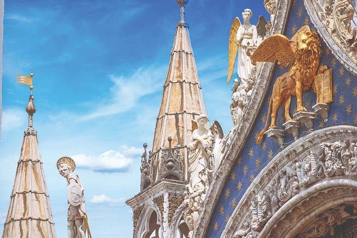 St Marks Basilica Skip-the-Line Tour and Venice Gondola Ride
