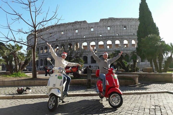 Vespa rental Rome