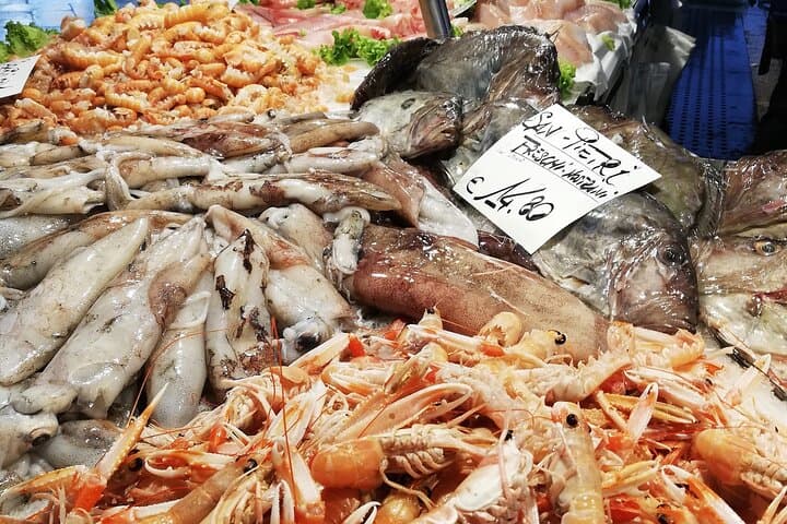 Rialto Market & Seafood Cooking Class in Murano