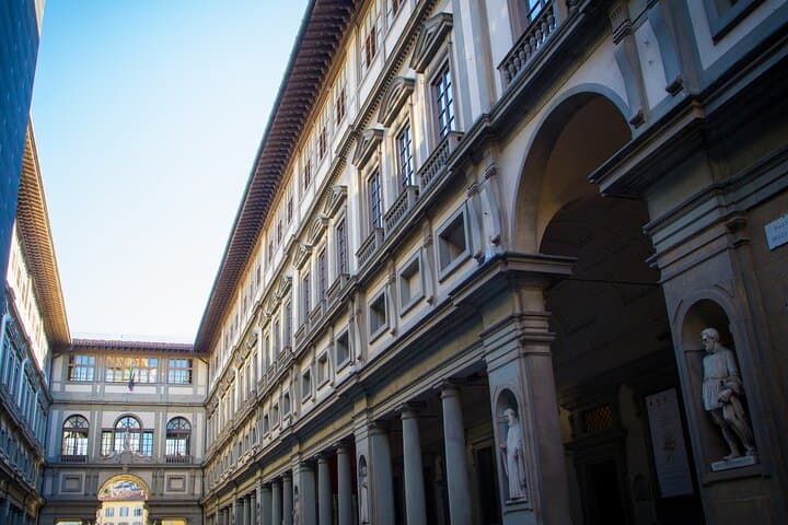 Art Florence: Uffizi Gallery with Expert Insights