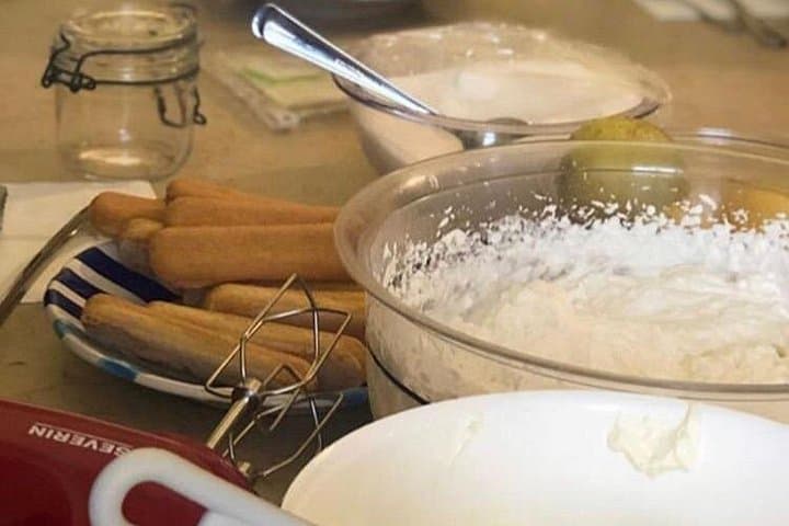 Pasta & Traditional Sorrento Cuisine with Pickup - 100% Hands On