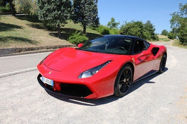 Pushstart Ferrari Portofino - Test Drive in Maranello