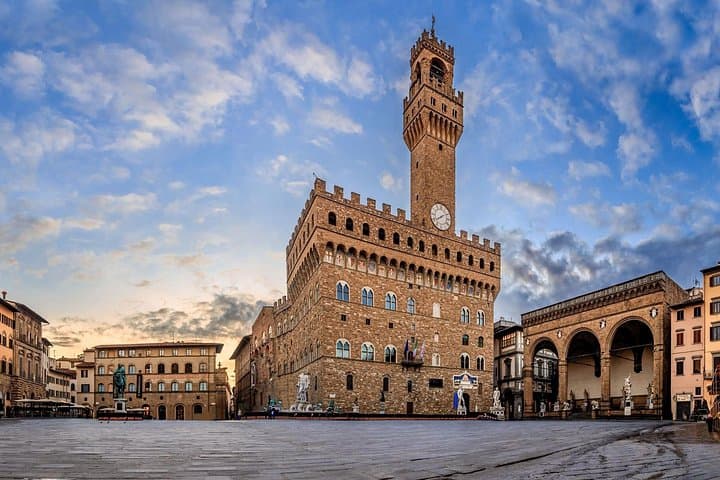 3 hours: Private walking tour of Florence and Accademia Gallery guided visit