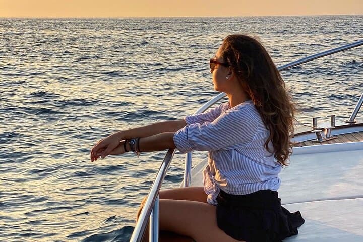 Sunset tour by private boat