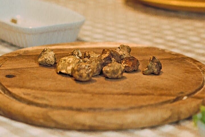 Private Wine & Evo oil tasting with Truffle Meal