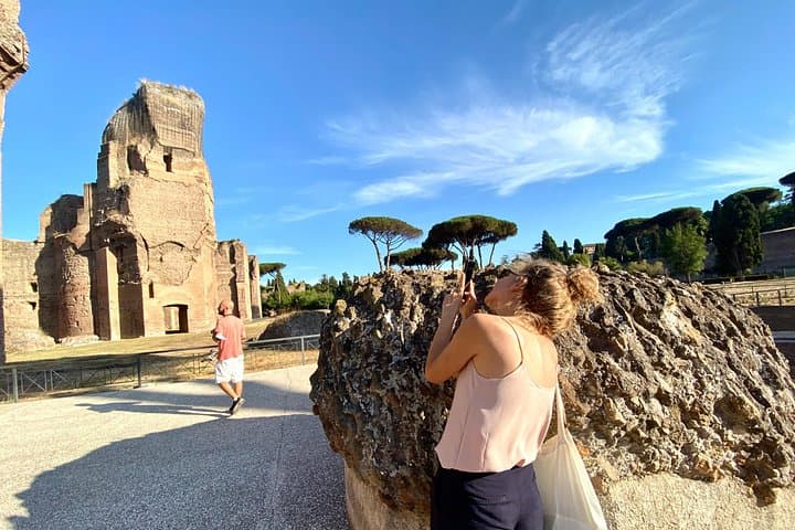Rome: Semiprivate or Group Tour Caracalla Baths & Circus Maximus