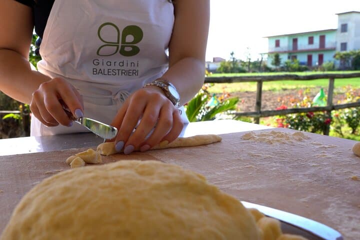 Pompeii: guided tour of the ruins and cooking class fresh pasta