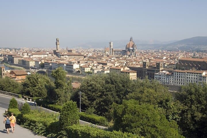Private Electric Bike 2 hours Tour of Florence Hills with Gelato Tasting