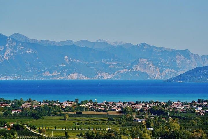 https://www.tripadvisor.com/PreviewImage?p=11&img=200239488