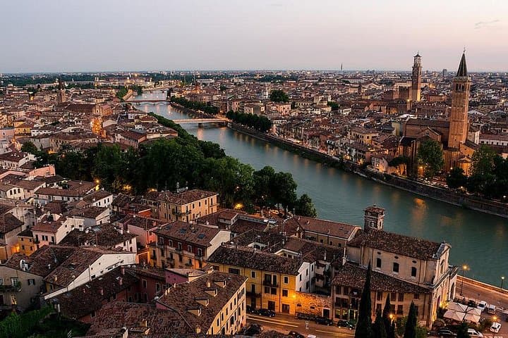 Shakespeare: Verona of Romeo and Juliet Private Tour from Milan