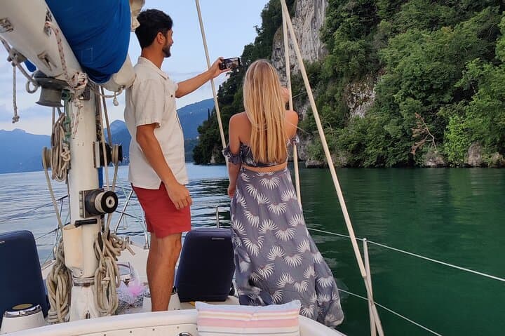 Sunset Sailing Lake Como with Private Skipper