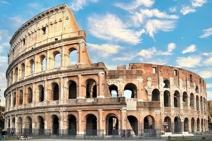 Exclusive Colosseum Arena and Underground Pvt Tour Options