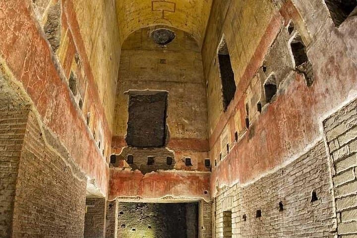 Domus Aurea Tour, Golden House of an Emperor with VR Experience