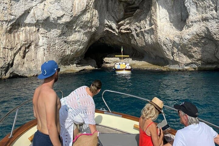 Sorrento: Capri Small-Group Boat Tour with Swim & 4 hour ashore