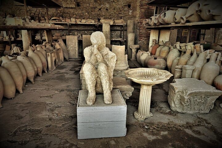 Pompeii Guided Tour from Naples with Skip-the-Line Entry