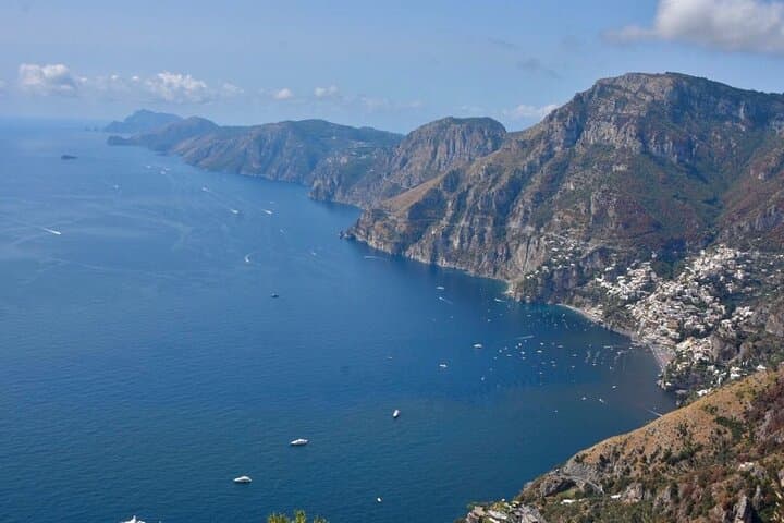 Gastronomic Hike on the Path of the Gods with Food Tasting