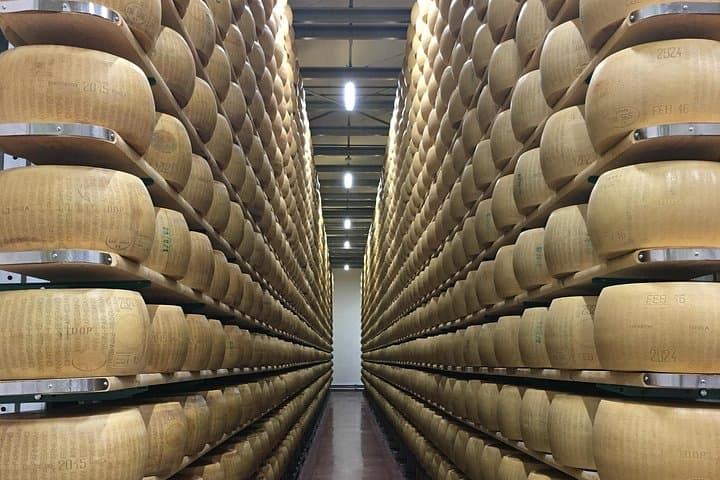 ModenaTasting: Prosciutto,Parmigiano,Balsamic,Wine,Transport