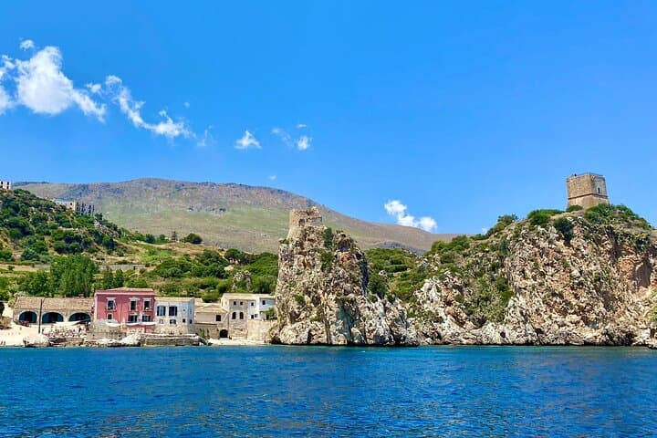 8-Hour Boat Tour from Castellammare del Golfo to San Vito Lo Capo