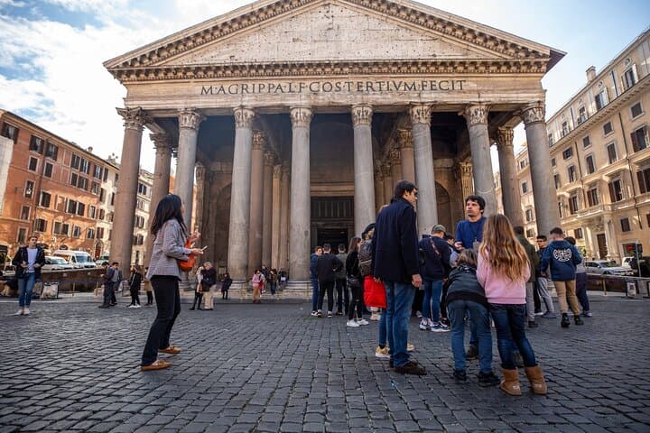 Kid-friendly Night Tour of Rome with Gelato and Pizza