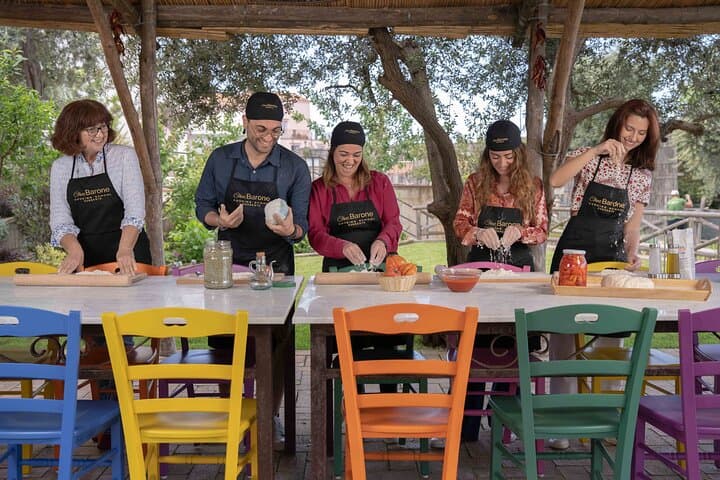 Pasta and Pizza Master Class with Pick Up in Sorrento