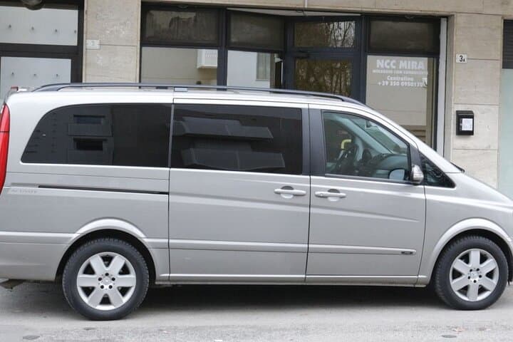 Chauffeur service in Venice