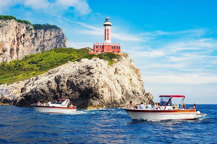 From SORRENTO: Stunning Capri! Full Day in a Private Boat
