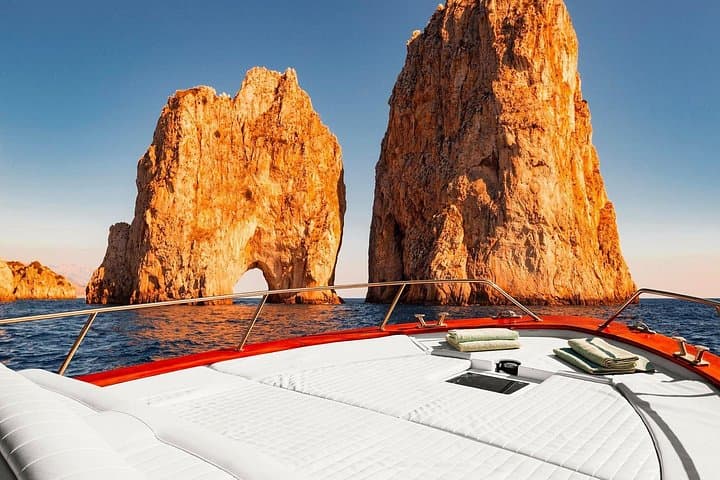 From SORRENTO: Stunning Capri! Full Day in a Private Boat