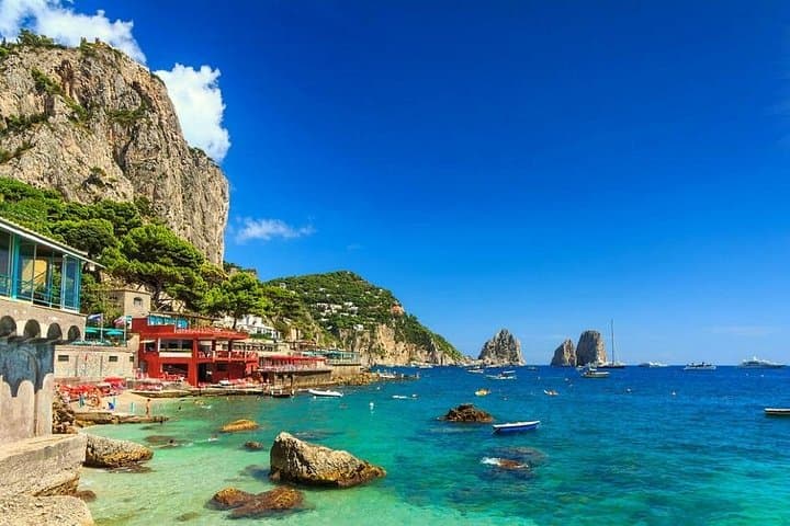 From SORRENTO: Stunning Capri! Full Day in a Private Boat